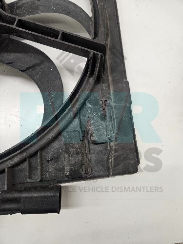 BMW X5 E70 Electric Radiator Fan & Cowling X6 E71 M57 Diesel